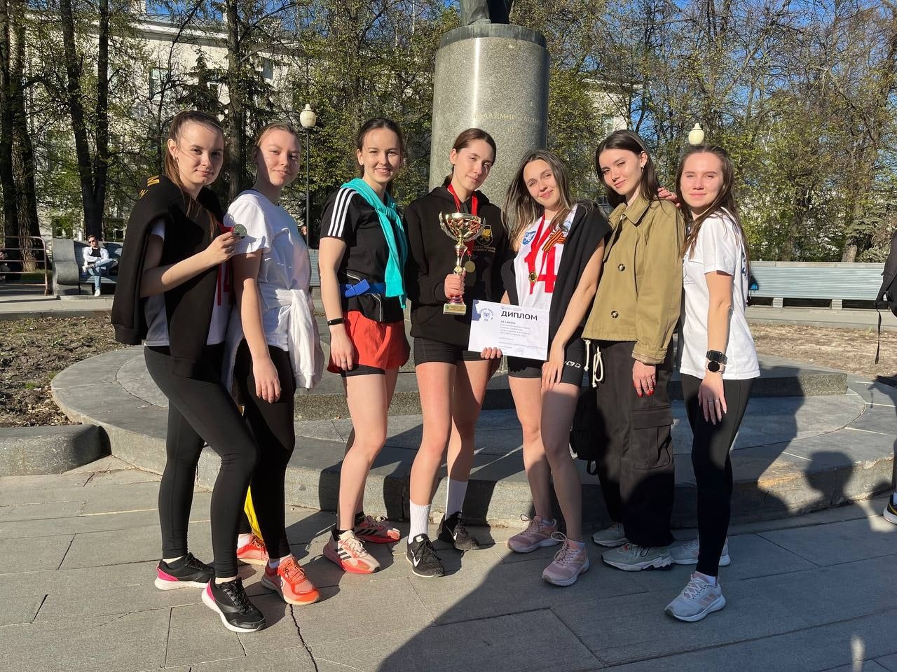 ������� ����� ������ 1 ����� � ����������������� �������� ����� ���������� ���