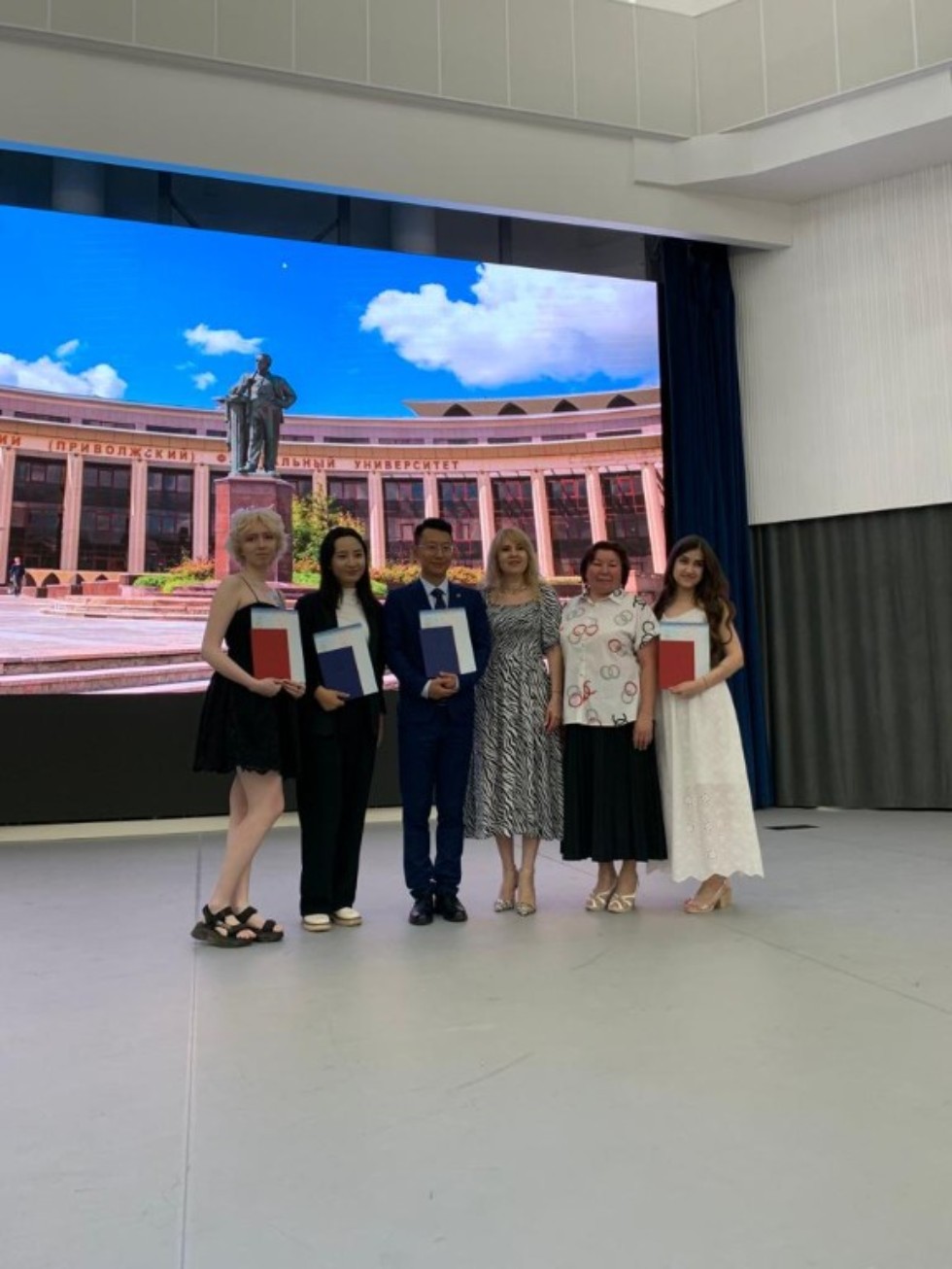 ���������� ������������ '������������ �������� ����� � ���������� � ������� � ������ �����'   �������� ������!