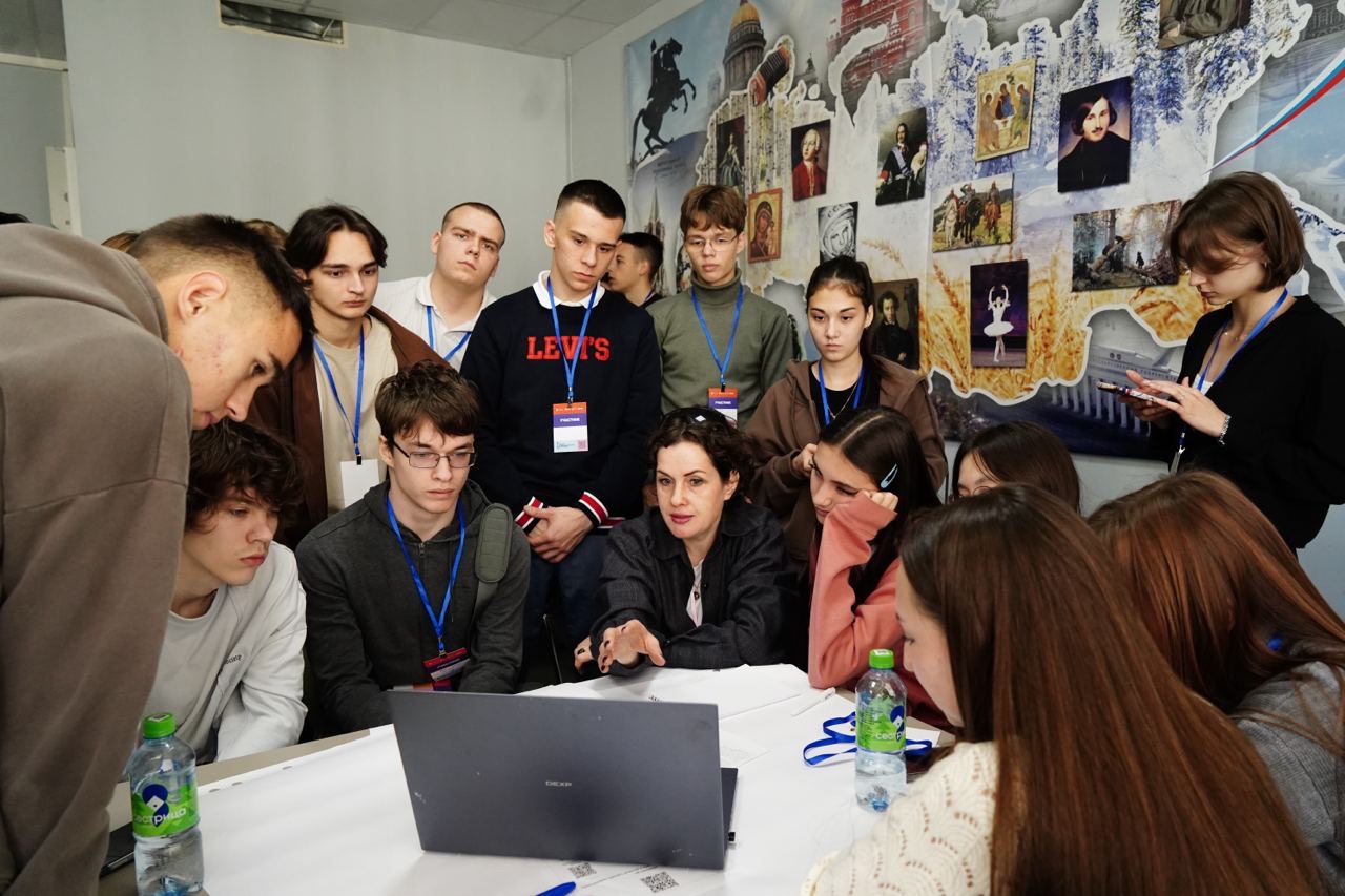 Студенты ИВМиИТ на один день погрузились в предпринимательство Студенты ИВМиИТ на один день погрузились в предпринимательство