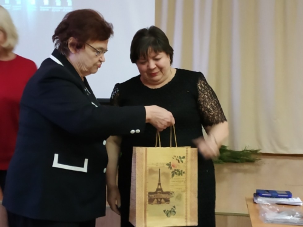 � ������������ ������ ������ ������������������ ������� � ��������������� ���� ���