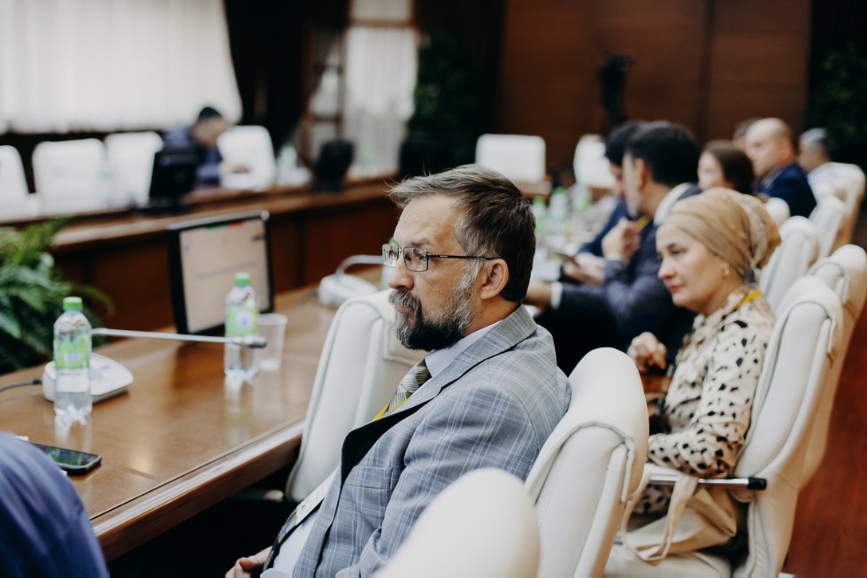 XII ������������� ����� 