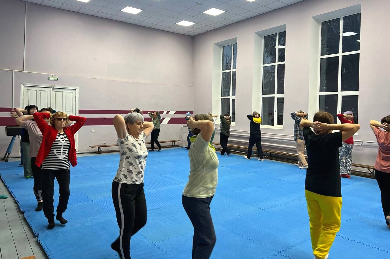 Участники проекта 'Университет третьего возраста' укрепляют здоровье в Елабужском институте КФУ Участники проекта 'Университет третьего возраста' укрепляют здоровье в Елабужском институте КФУ