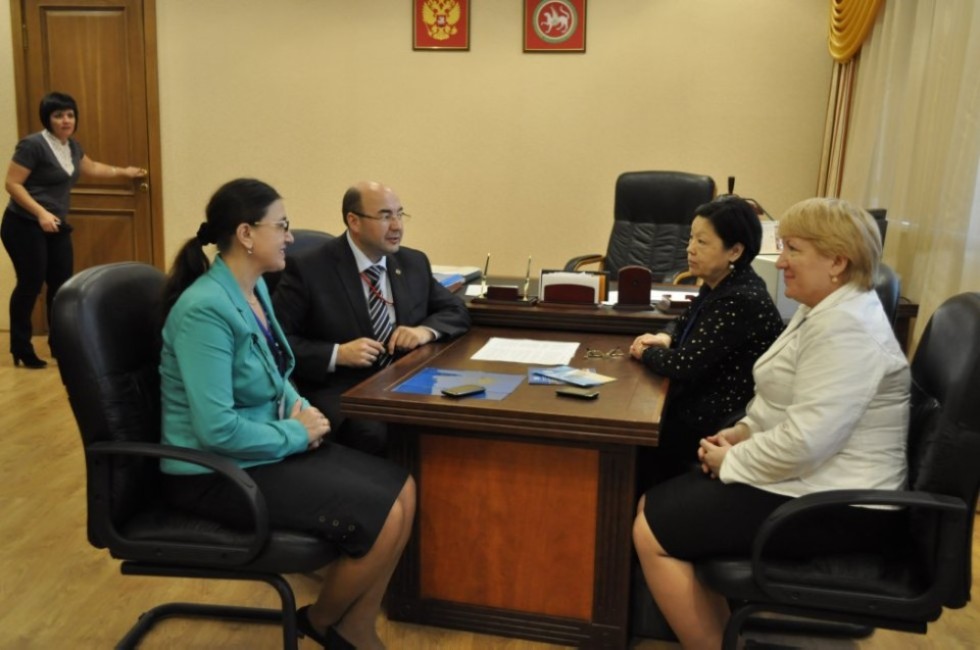 ��������������