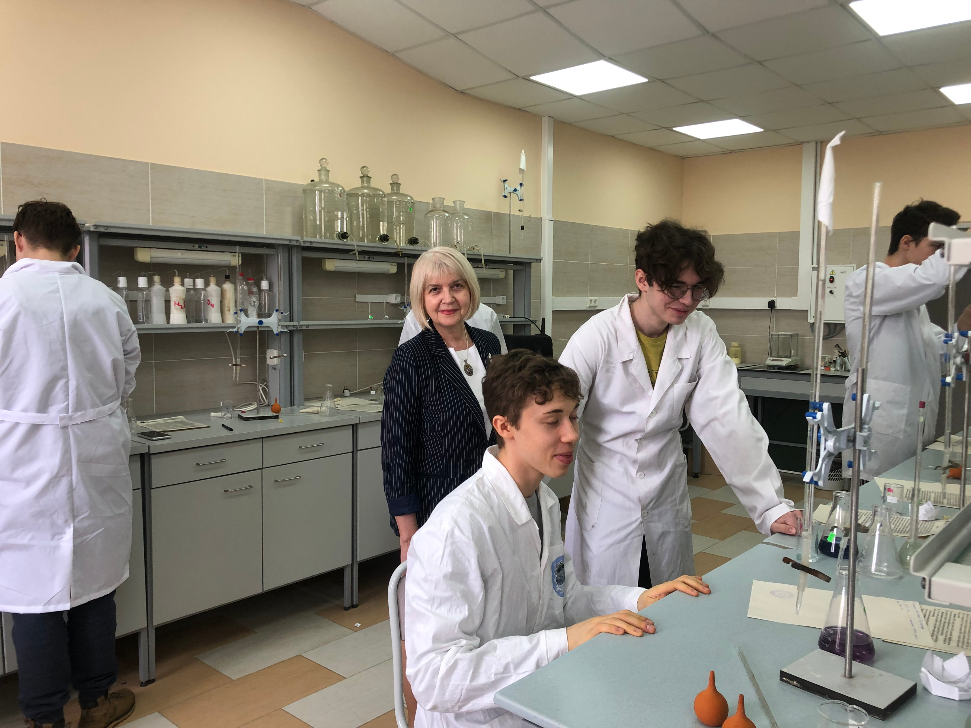 Олимпиада по химии 1 уровня 'Юные таланты' в Химическом институте Олимпиада по химии 1 уровня 'Юные таланты' в Химическом институте