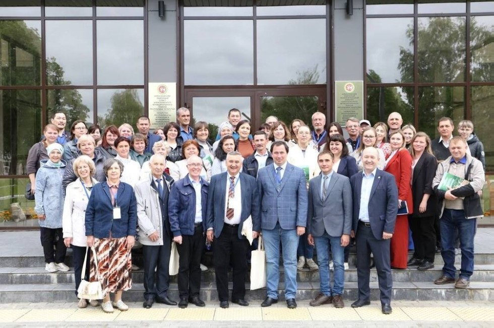 Преподаватели Елабужского института приняли участие в VIII Халиковских чтениях Преподаватели Елабужского института приняли участие в VIII Халиковских чтениях