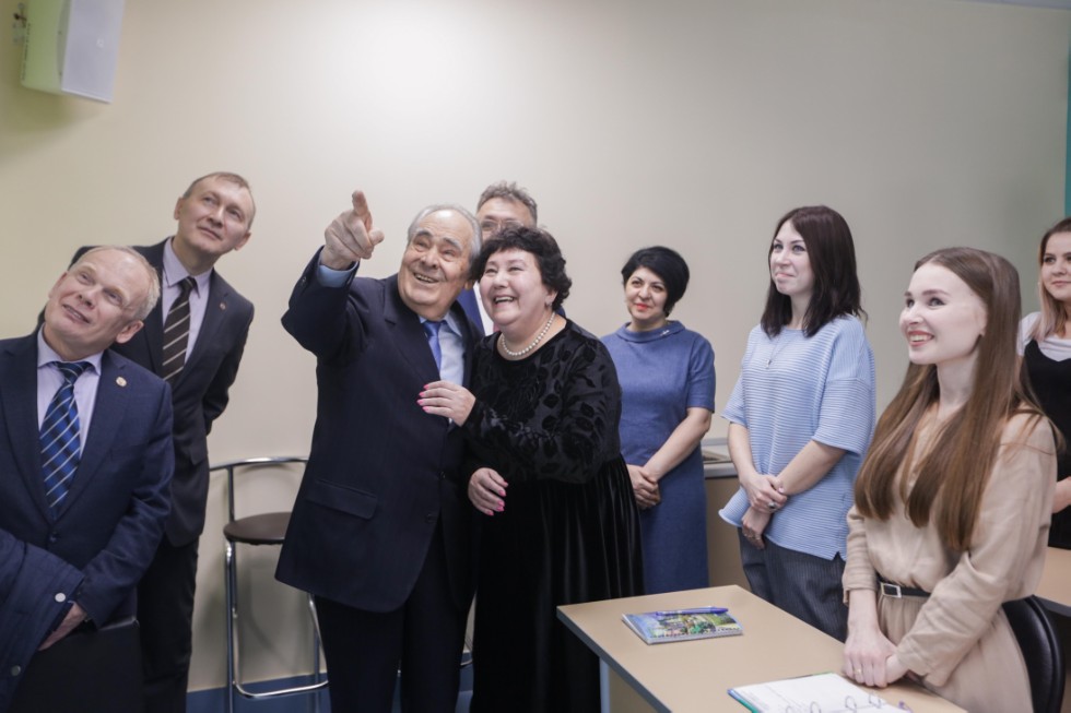 State Counsellor of Tatarstan Mintimer Shaimiev visited Kazan University's teacher education cluster