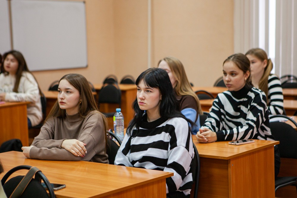 Занятия психолого-педагогических классов прошли в Елабужском институте КФУ Занятия психолого-педагогических классов прошли в Елабужском институте КФУ