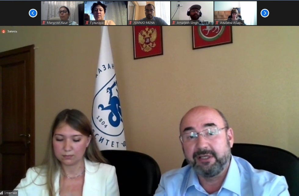 INTERNATIONAL WEBINAR 'EFFECTS OF PROLONGED LOCKDOWN UNDER COVID 19 ON EDUCATION SYSTEM' RUSSIA ? INDIA INTERNATIONAL WEBINAR 'EFFECTS OF PROLONGED LOCKDOWN UNDER COVID 19 ON EDUCATION SYSTEM' RUSSIA ? INDIA