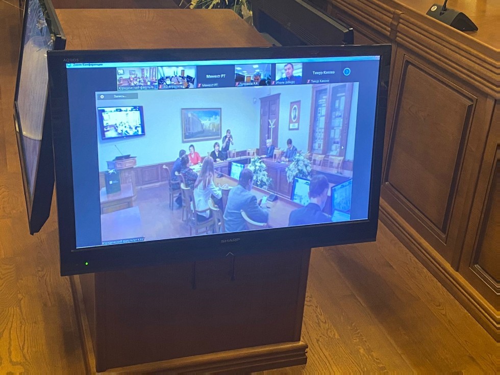 На Юридическом факультете состоялось заседание Совета образовательных программ На Юридическом факультете состоялось заседание Совета образовательных программ