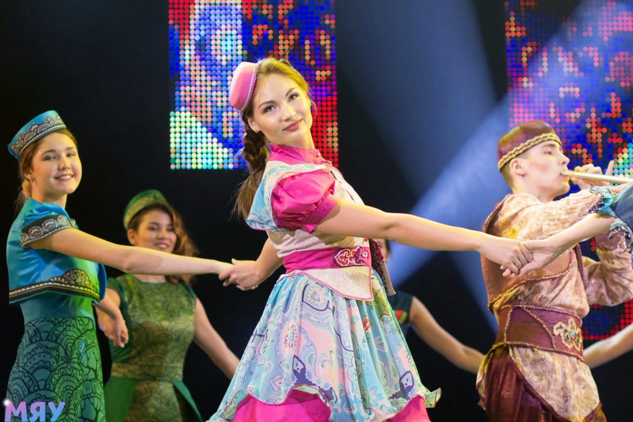 Мелодии 'Студенческой весны' Мелодии 'Студенческой весны'