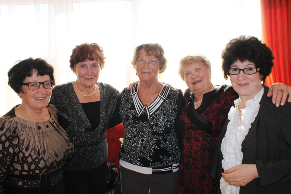 История История