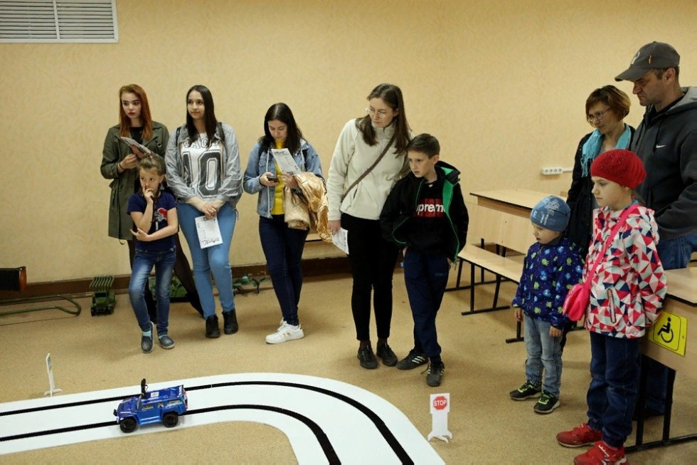 Ночь не для сна, а для науки в Елабужском институте КФУ Ночь не для сна, а для науки в Елабужском институте КФУ