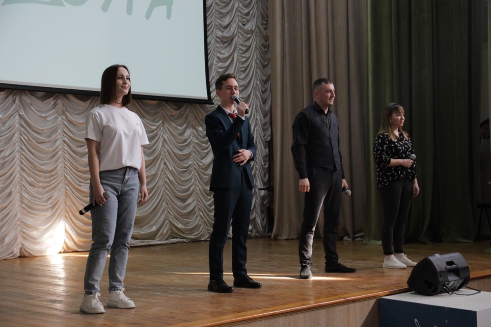 Участие коллектива Елабужского института КФУ в I муниципальном конкурсе 'Алабуга-Арт' художественной самодеятельности среди коллективов предприятий, организаций и учреждений Участие коллектива Елабужского института КФУ в I муниципальном конкурсе 'Алабуга-Арт' художественной самодеятельности среди коллективов предприятий, организаций и учреждений