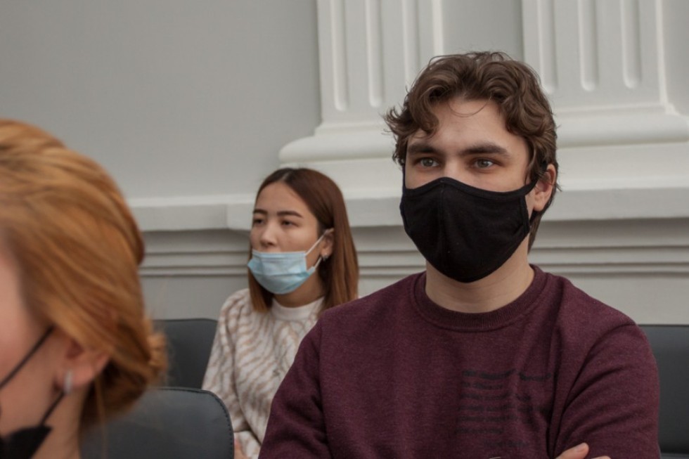 Второй день Международной исторической школы в Елабужском институте КФУ Второй день Международной исторической школы в Елабужском институте КФУ