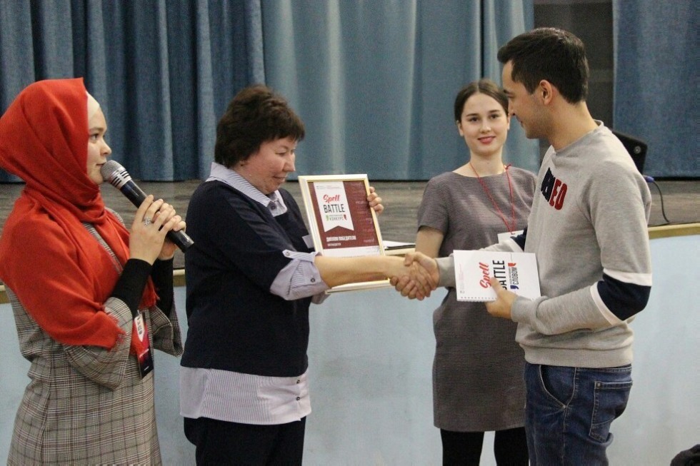 'Spell Batlle' отпраздновал свой день рождения 'Spell Batlle' отпраздновал свой день рождения