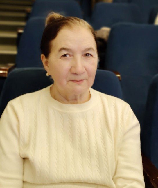 Студенты серебряного возраста продолжают знакомство с историей Казани Студенты серебряного возраста продолжают знакомство с историей Казани