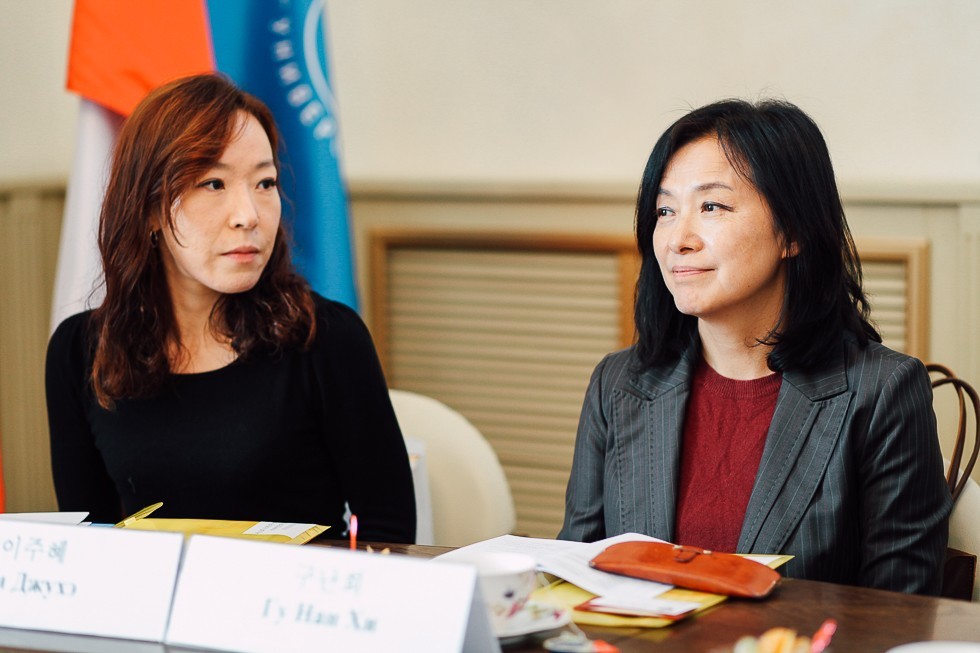 В ИМО торжественно открыли X Семинар по корееведению(фоторепортаж) В ИМО торжественно открыли X Семинар по корееведению(фоторепортаж)