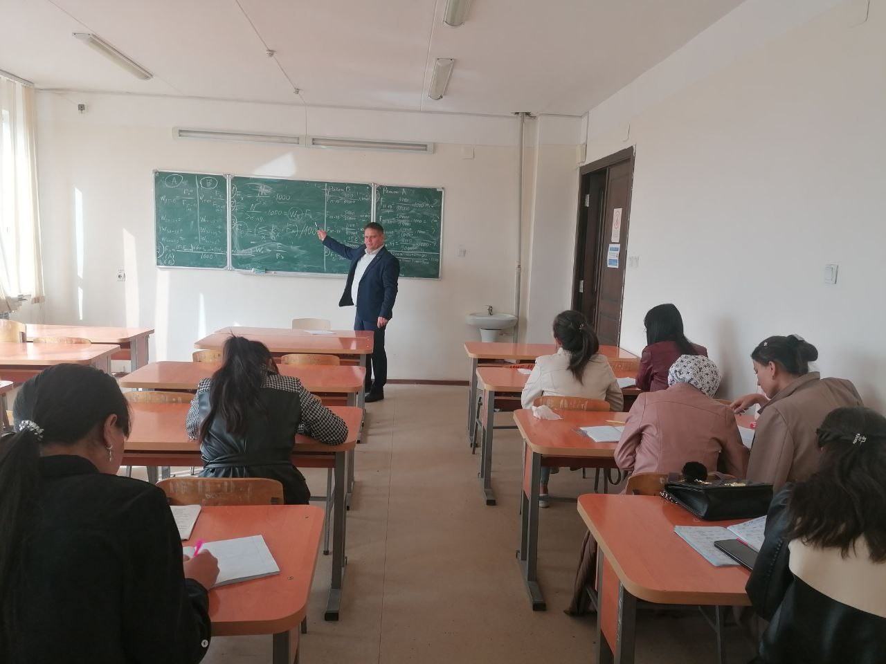 ������ ������� ��������� � ����������� ����� ���������� ���������� � ������� ������� � ��������� ��������������� ������������