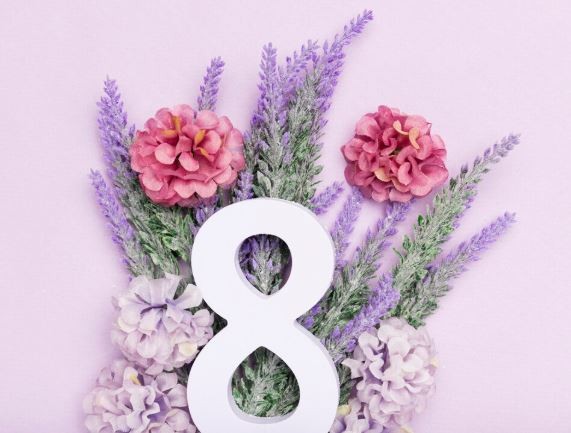 ����������� � 8 �����! ,8 �����