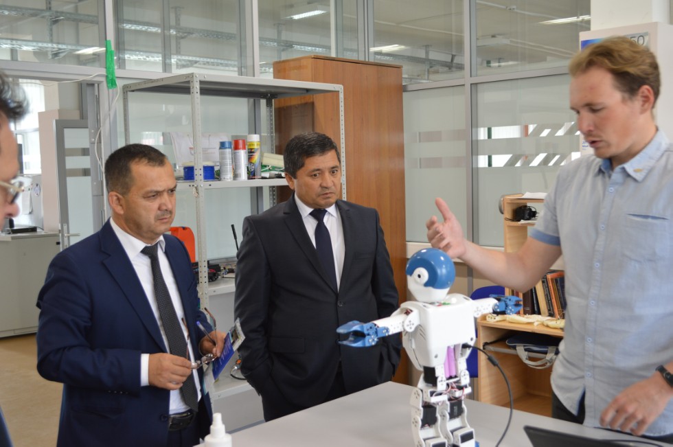 ��������� ������������� ���������-������������� ���������(����������) �������� ���������� �������� � ���������-������������ ������ ���