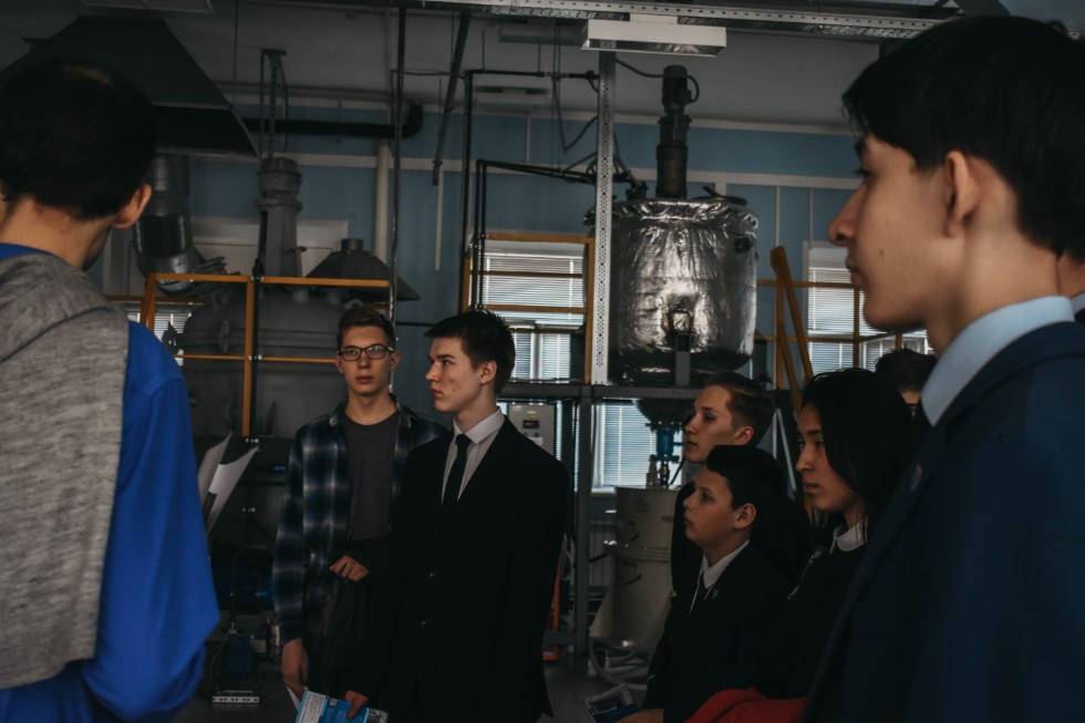 ����� ��������� ���� ������������� 