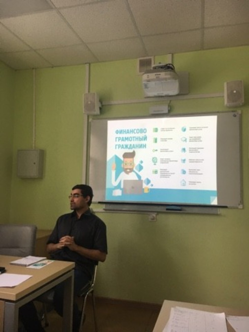 � ������ ������ ������������ �����, 13 ������ ������� ������������� ������ ������� ��� ����������� ����������� 200-����� �� ��� �������� ����� ������.