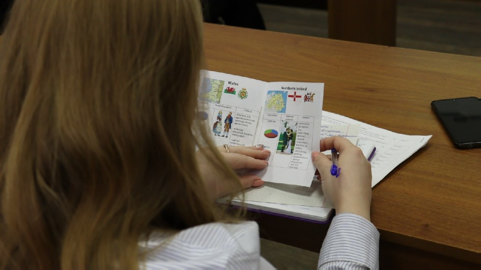 ДОСТОЙНАЯ СМЕНА ДОСТОЙНАЯ СМЕНА