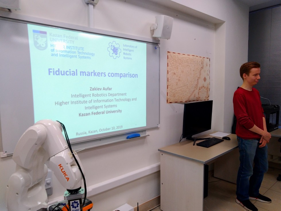 Визит делегации из Индийского института технологий в Лабораторию интеллектуальных робототехнических систем Визит делегации из Индийского института технологий в Лабораторию интеллектуальных робототехнических систем