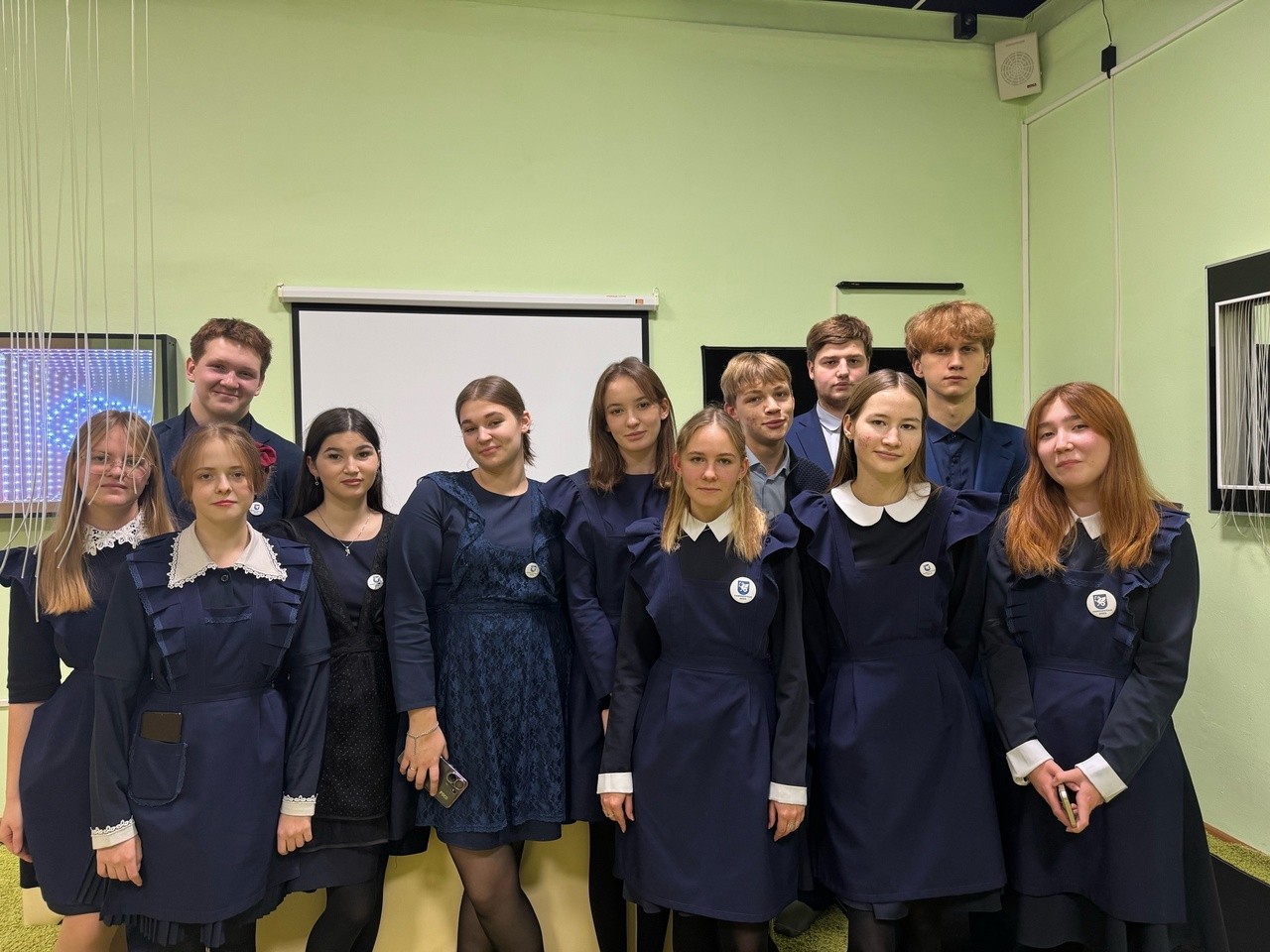 Тренинговое занятие 'Профилактика эмоционального выгорания' для старшеклассников Университетской школы Тренинговое занятие 'Профилактика эмоционального выгорания' для старшеклассников Университетской школы