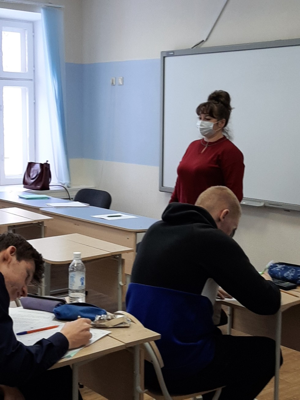 ЗАКЛЮЧИТЕЛЬНЫЙ ЭТАП РЕСПУБЛИКАНСКОЙ ОЛИМПИАДЫШКОЛЬНИКОВ ПО ФИЗИКЕ 'ПУТЬ К ОЛИМПУ' ЗАКЛЮЧИТЕЛЬНЫЙ ЭТАП РЕСПУБЛИКАНСКОЙ ОЛИМПИАДЫШКОЛЬНИКОВ ПО ФИЗИКЕ 'ПУТЬ К ОЛИМПУ'