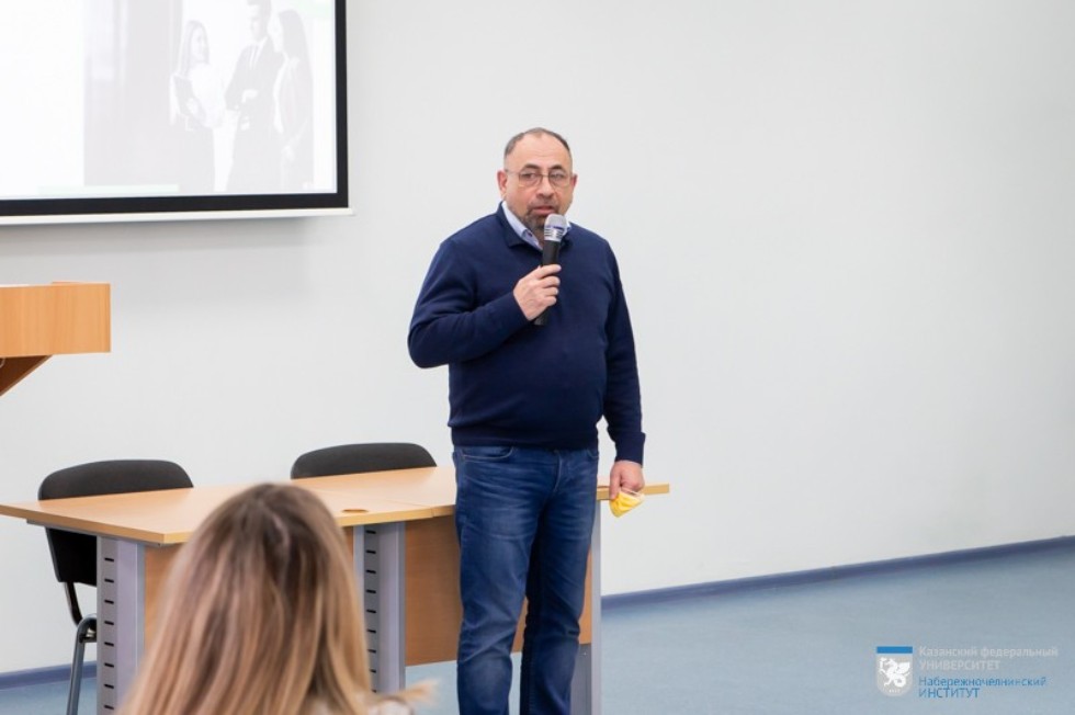 ������� �������������� ������ ���������������� �������� ��� '��������' � ��� ���