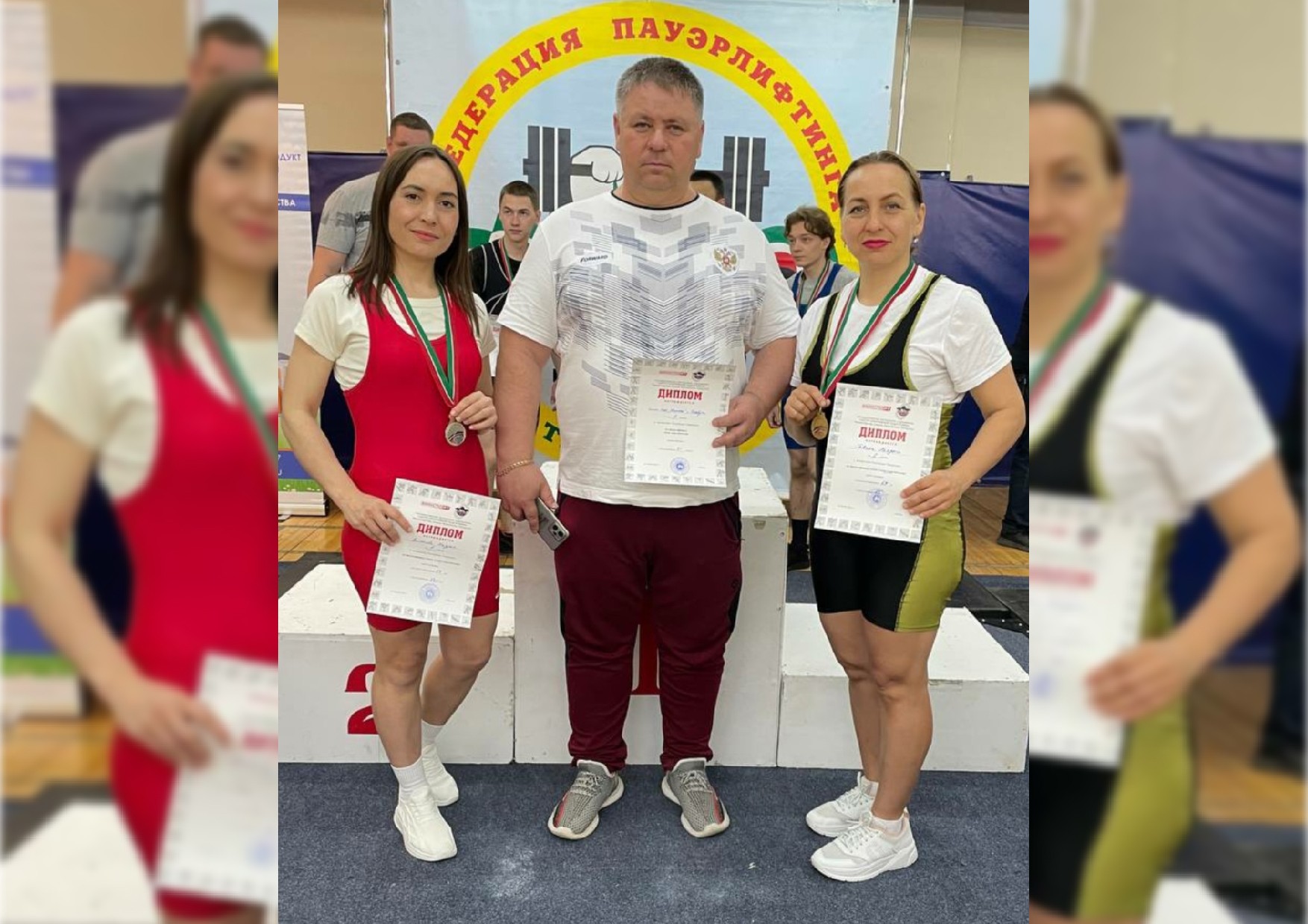 Секции пауэрлифтинга в Елабужском институте КФУ исполнилось 25 лет Секции пауэрлифтинга в Елабужском институте КФУ исполнилось 25 лет