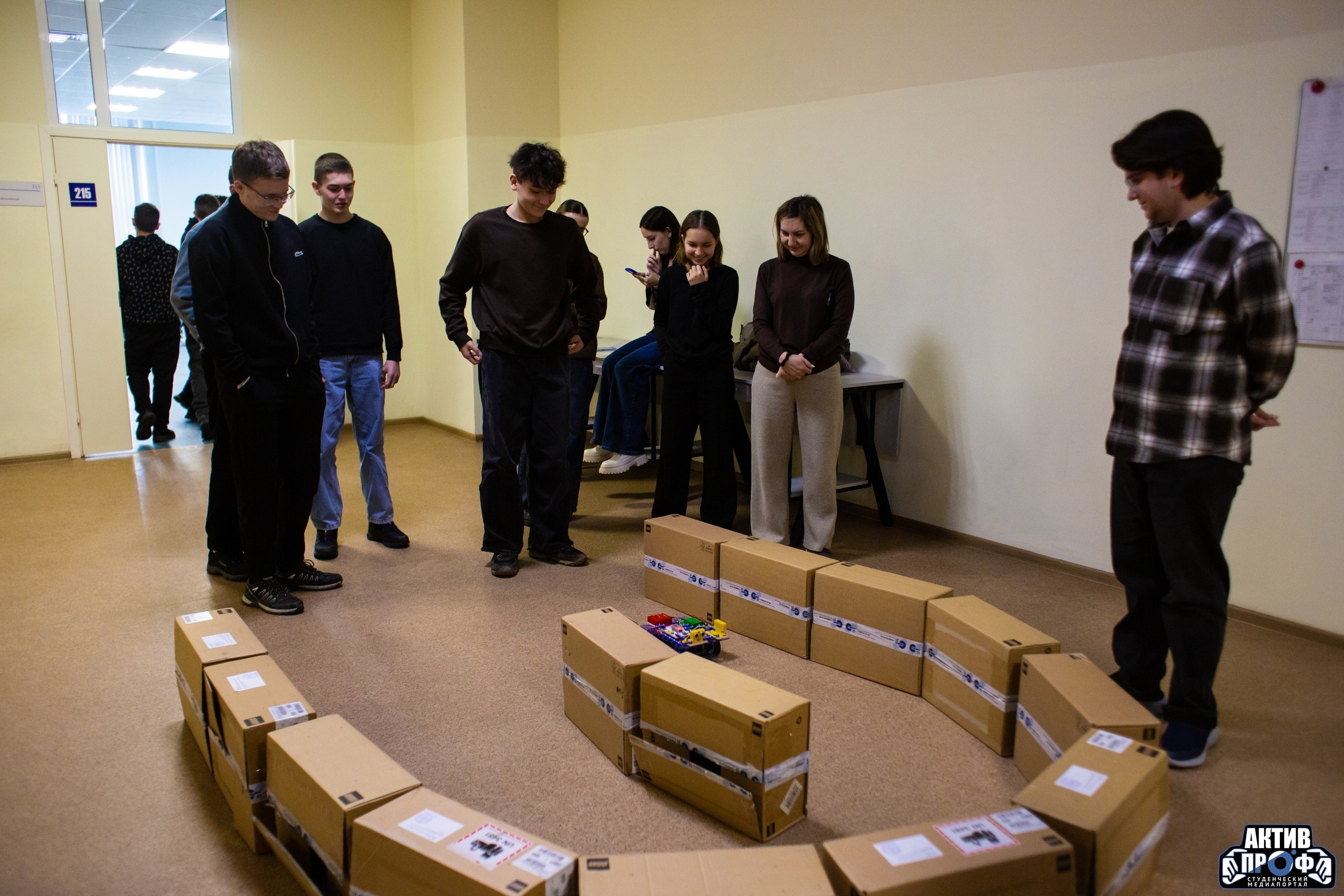 'Школа будущего автомобильного инженера FUTURAUTO' 'Школа будущего автомобильного инженера FUTURAUTO'