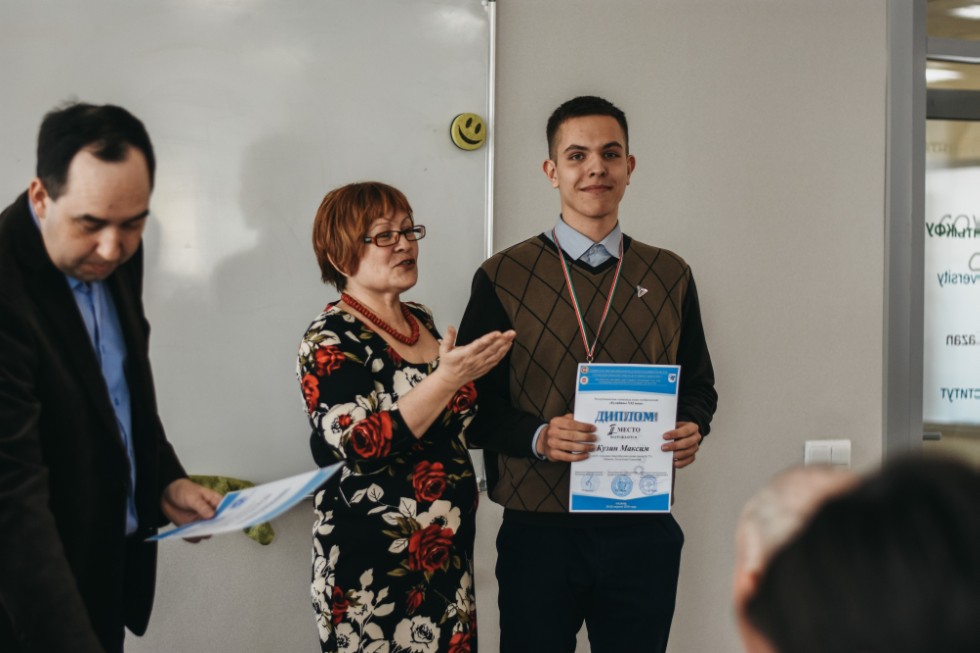 ����� ��������� ���� ������������� 