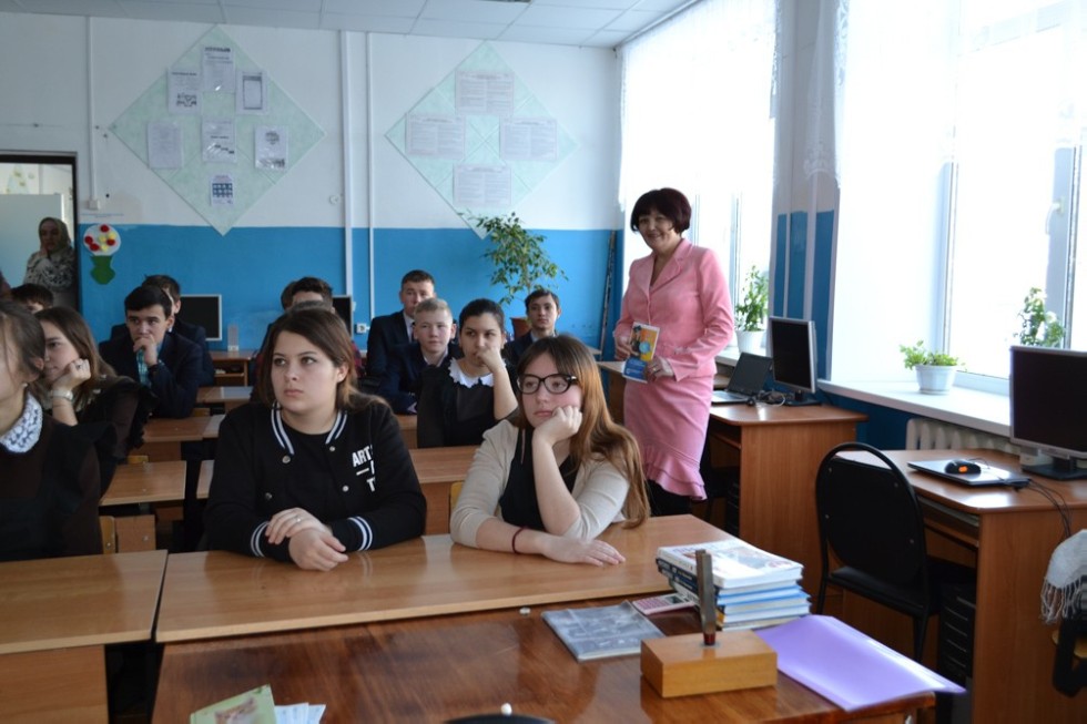 Встреча со старшеклассниками Старо-Юрашской средней школы Встреча со старшеклассниками Старо-Юрашской средней школы