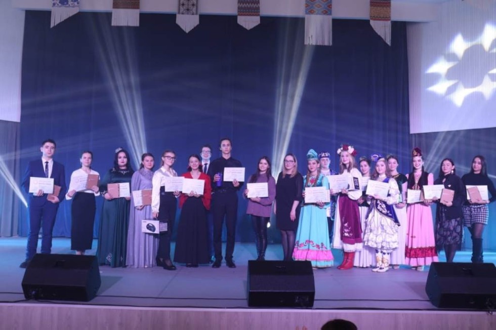 Единство многообразий ,В ИФМК КФУ состоялся Приволжский молодежный фестиваль народного творчества «Национальное достояние»