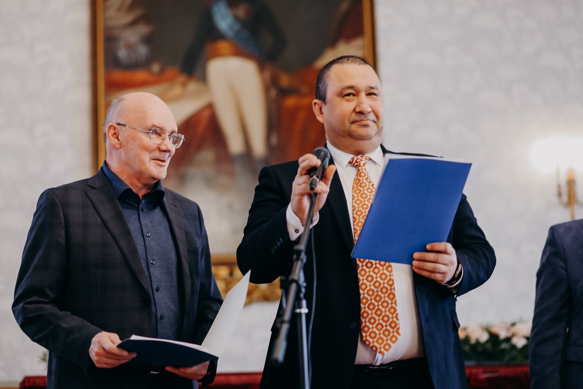 � ��� ��������� ����������� ������� � ���������� 8 �����