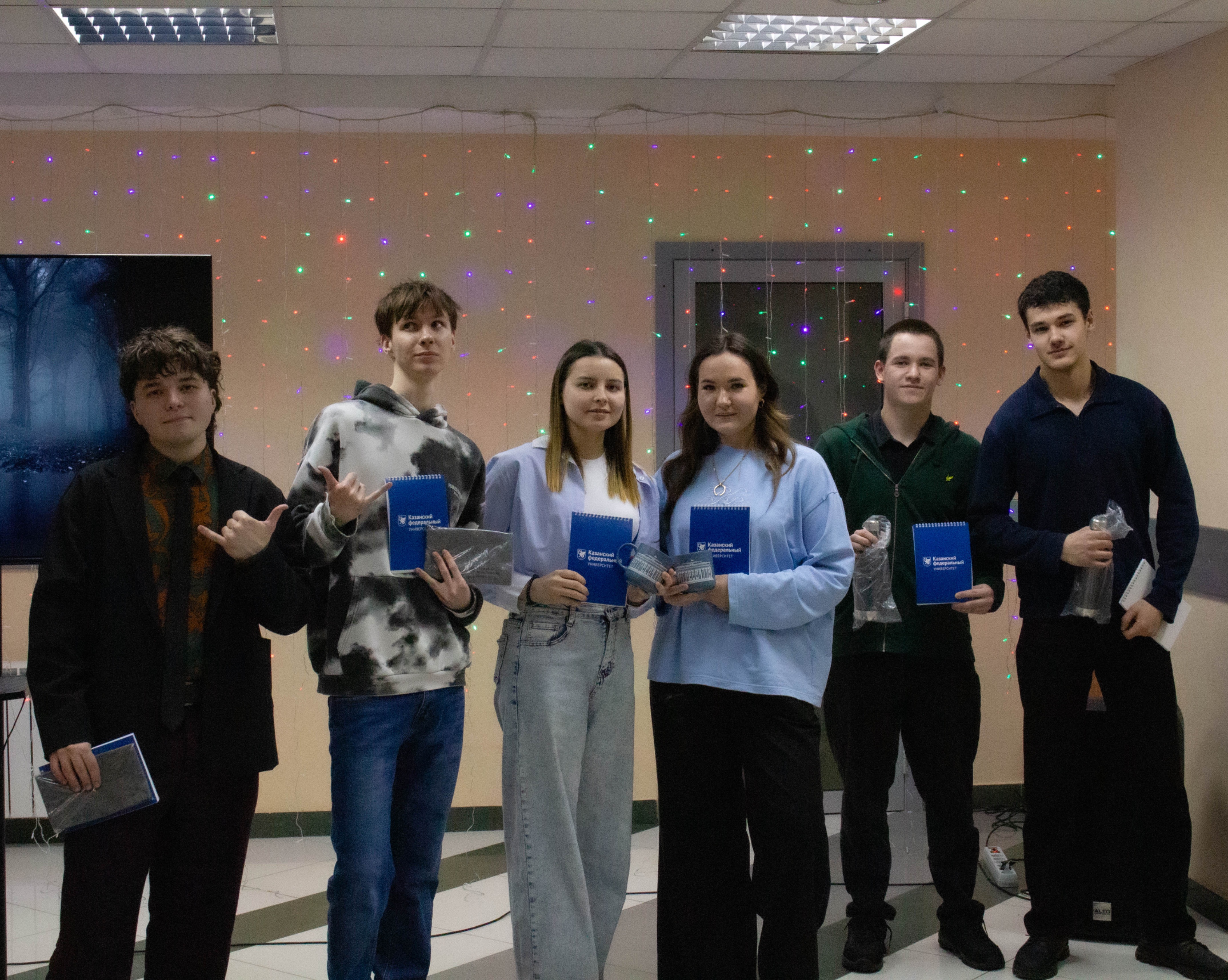 Интеллектуальная игра 'Что? Где? Когда?' Интеллектуальная игра 'Что? Где? Когда?'