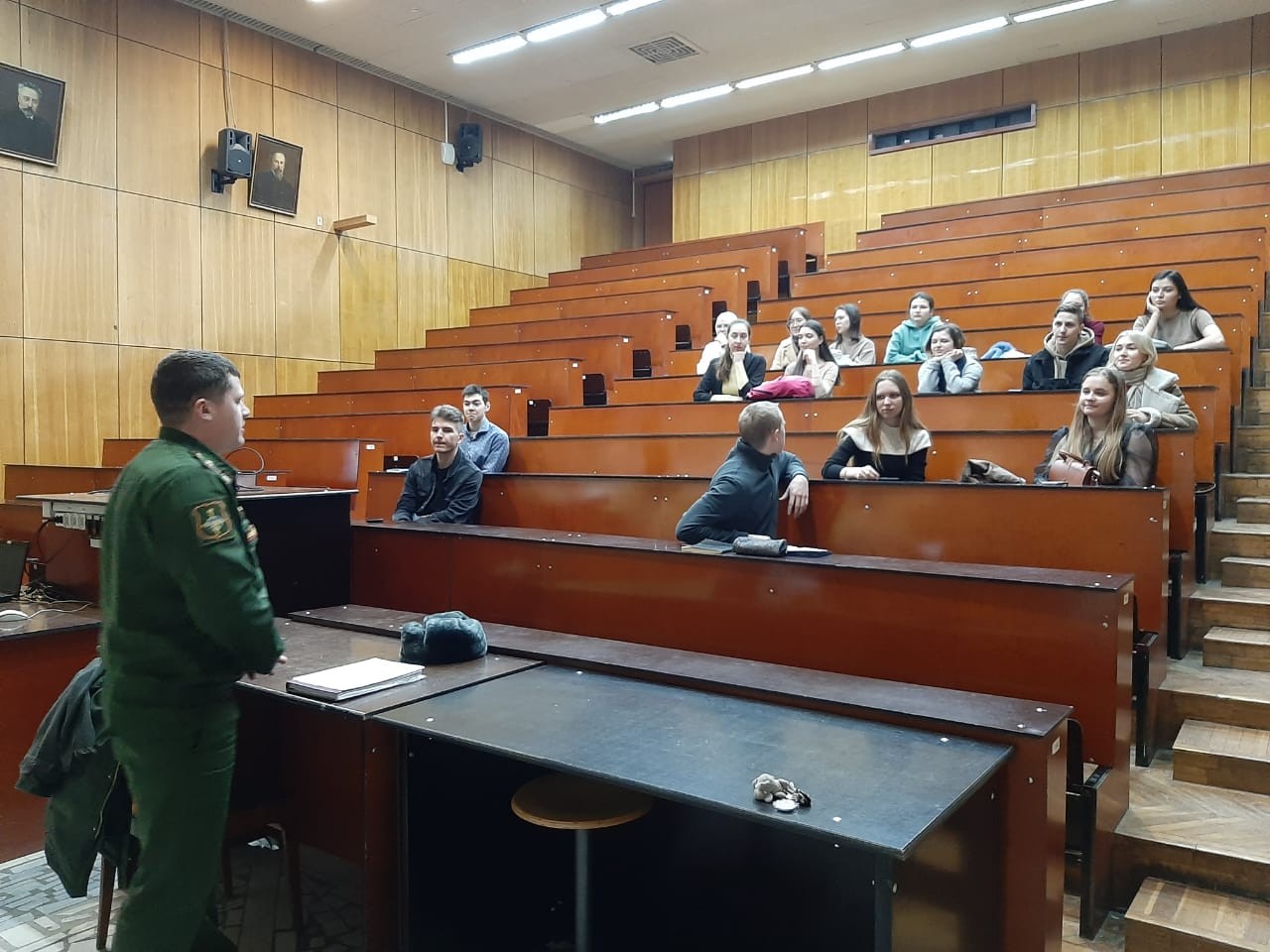 16 ����� ������ ������� ������������� ���������� ������� ��� � ������������ ��������� ������.