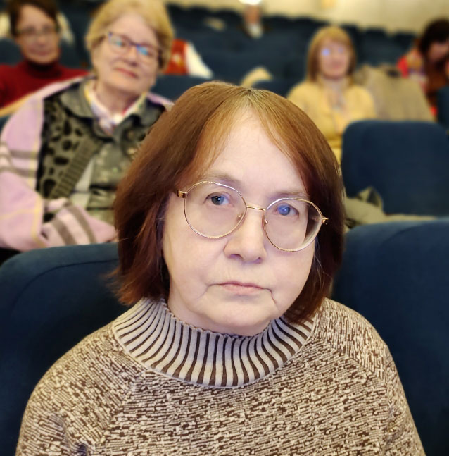 Студенты серебряного возраста продолжают знакомство с историей Казани Студенты серебряного возраста продолжают знакомство с историей Казани