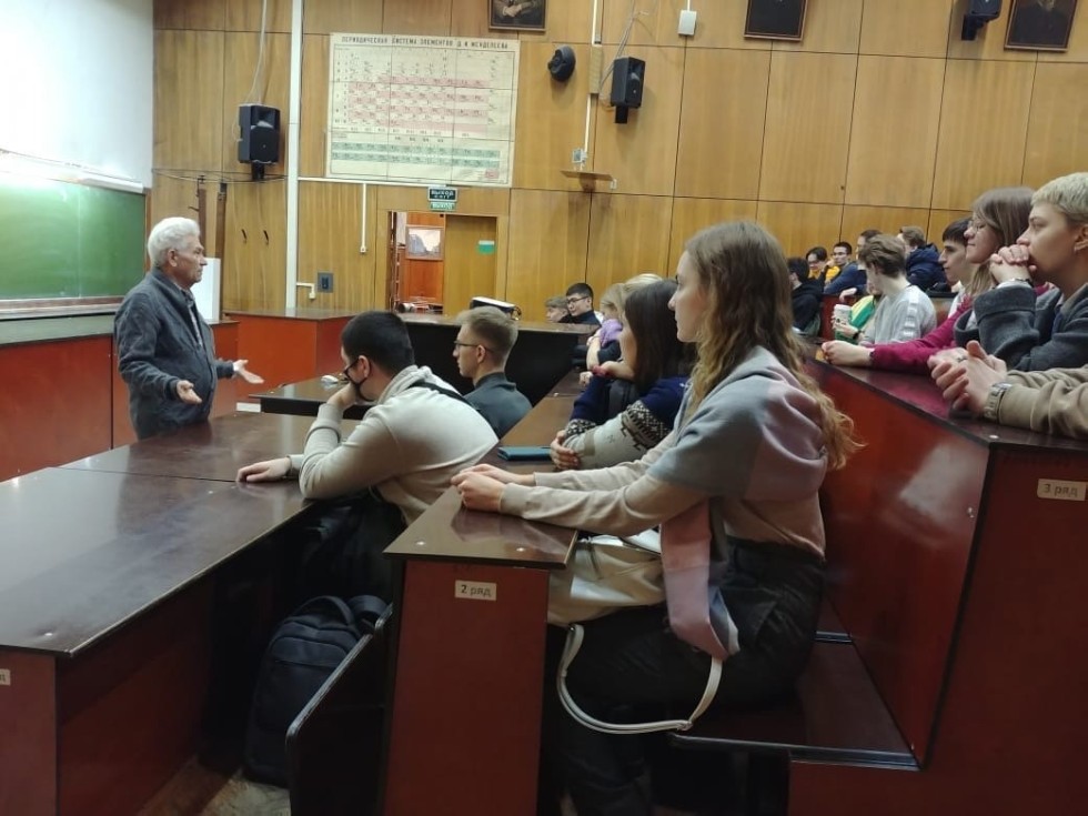 �������� ��������� 4 ����� ��������� ������!