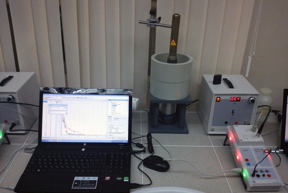УЛ 'Ядерная физика' УЛ 'Ядерная физика'