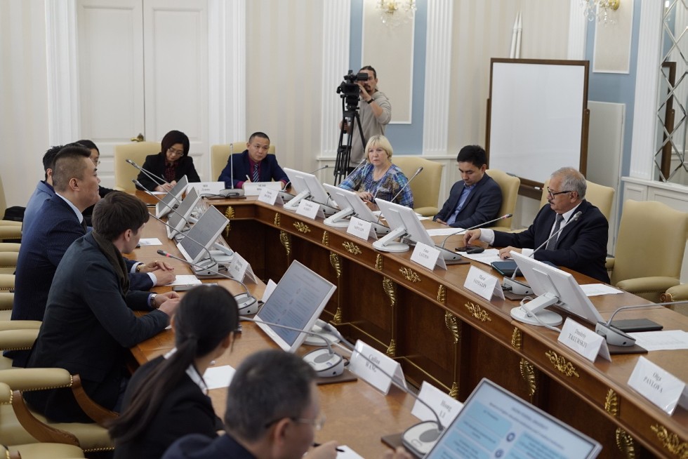 Student recruitment and other matters discussed with Chengdu company Beijing Tianfu and Sichuanese schools