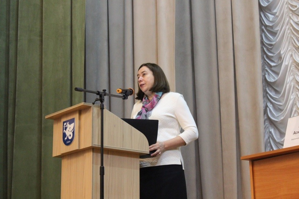 �������� �� �������� ����� �������, ������ � ������