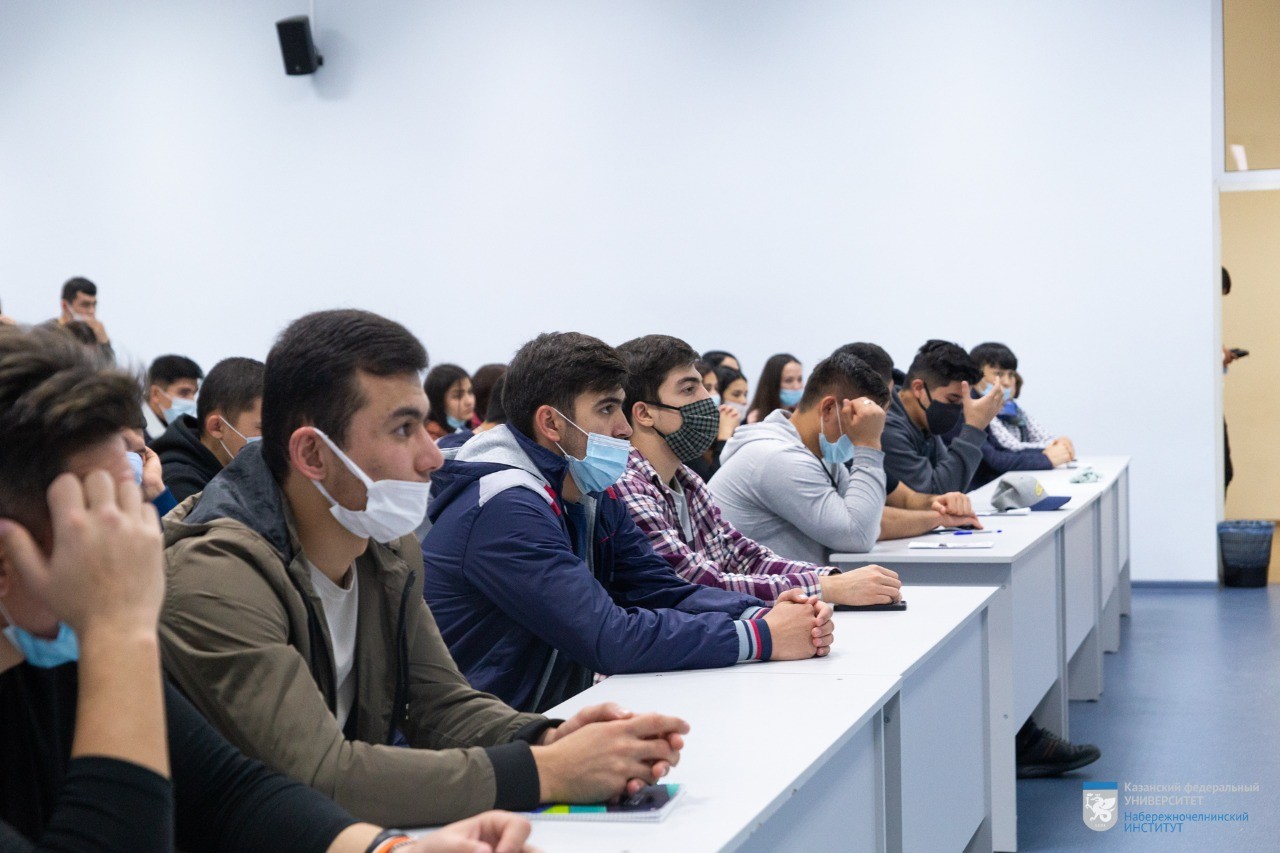 ������������� �������������� ������������ � �������������� ������ ��� '�����' ���������� �� ���������� �� ������������� � �����������.