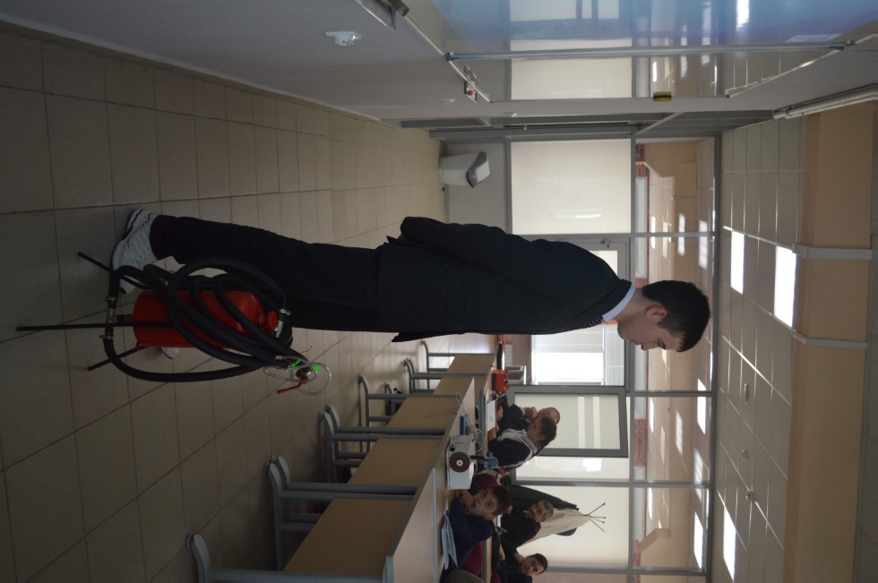 ����� ��������� ���� ������������� 