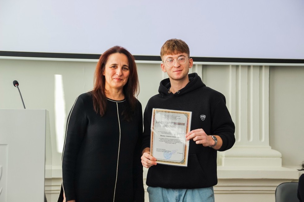 ������ ����������� ���������-������������ ������������