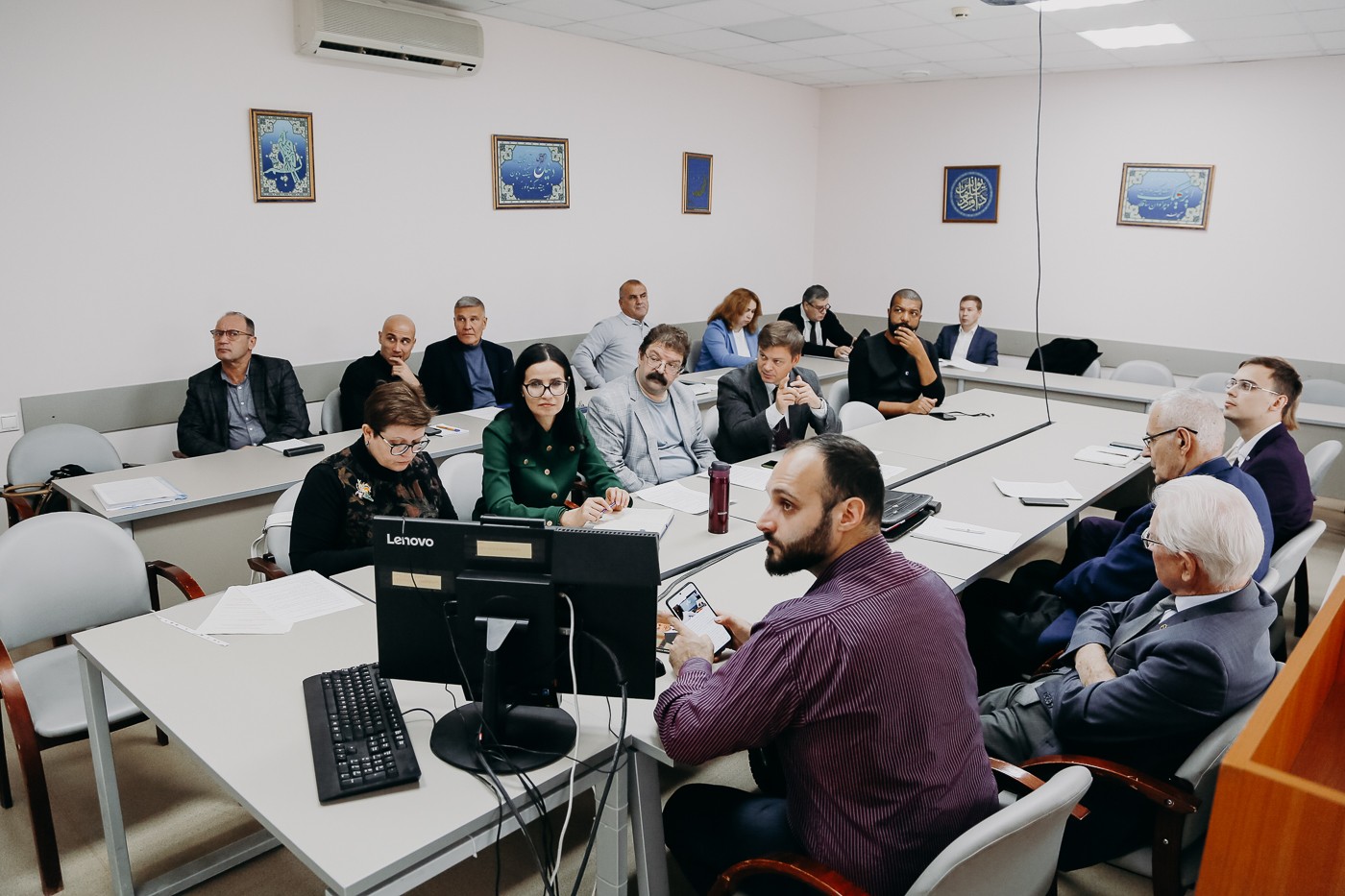 Круглый стол Круглый стол