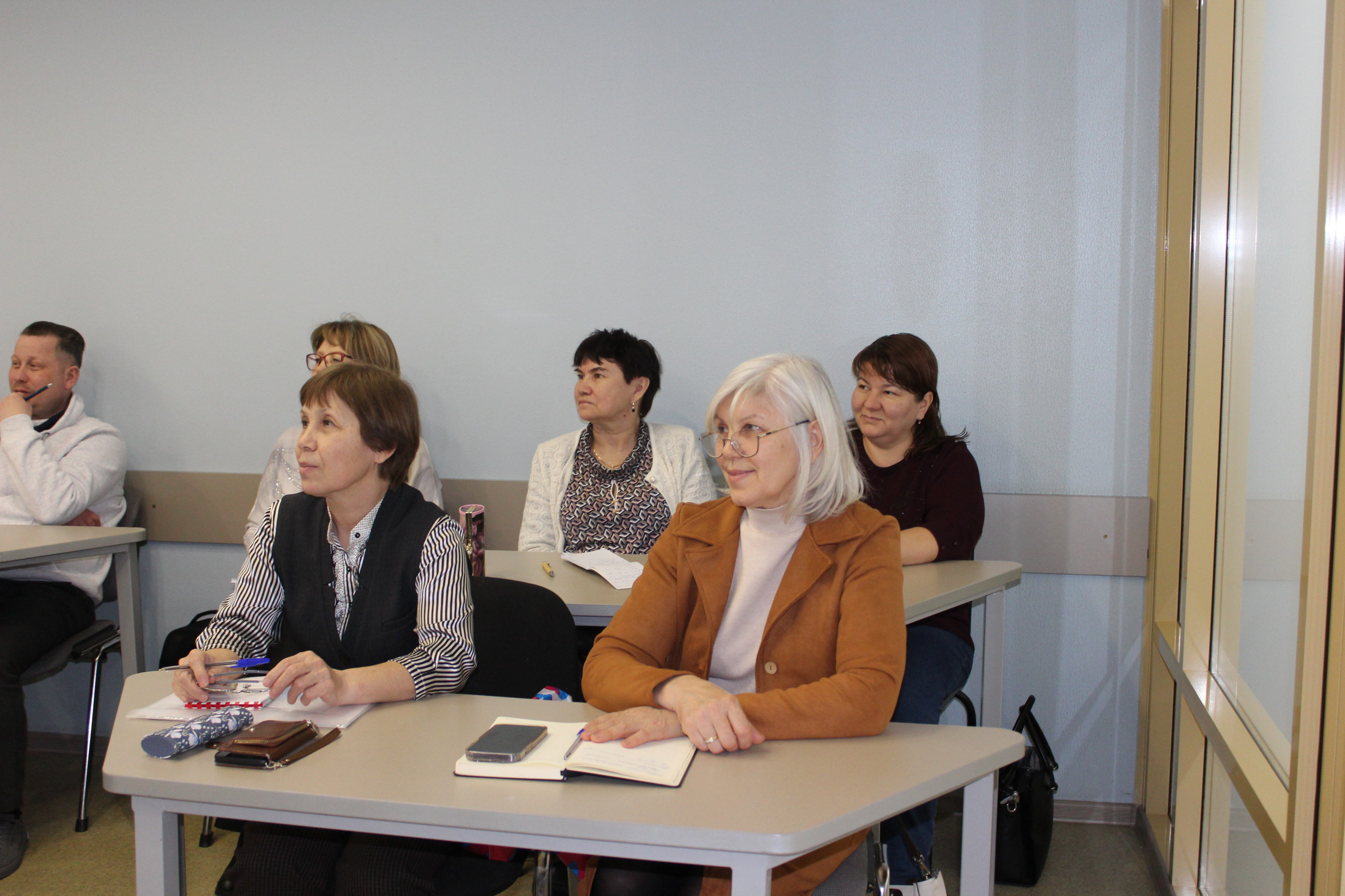 ������������� ��������� � �������� ��������: �� ������������ � �����������