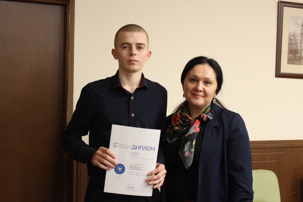 235 �����������